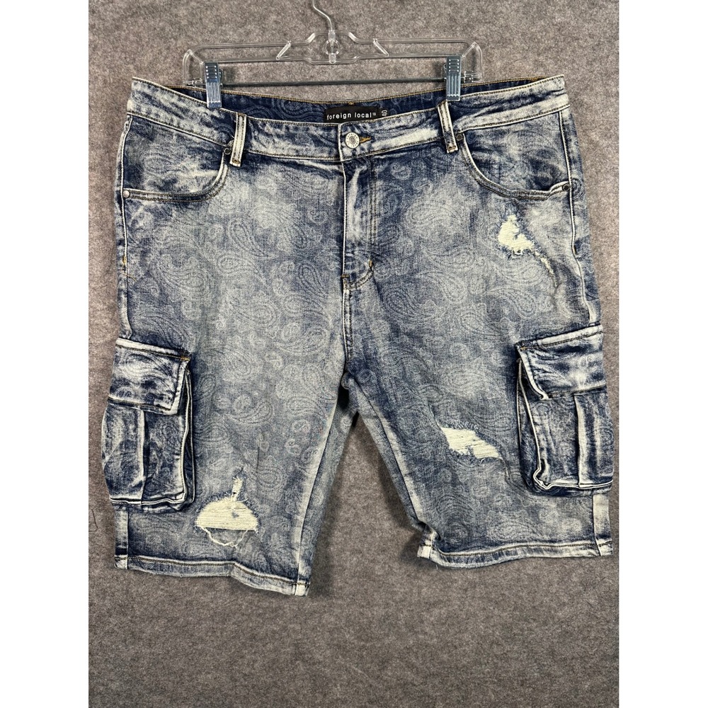 Foreign Local Men's Denim Cargo Shorts Size 40 Blue‎ Paisley Distressed